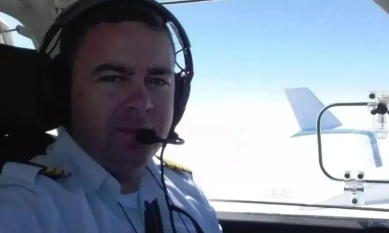 Imagem ilustrativa da imagem Piloto morre em acidente de avião um ano após ficar desaparecido na floresta
