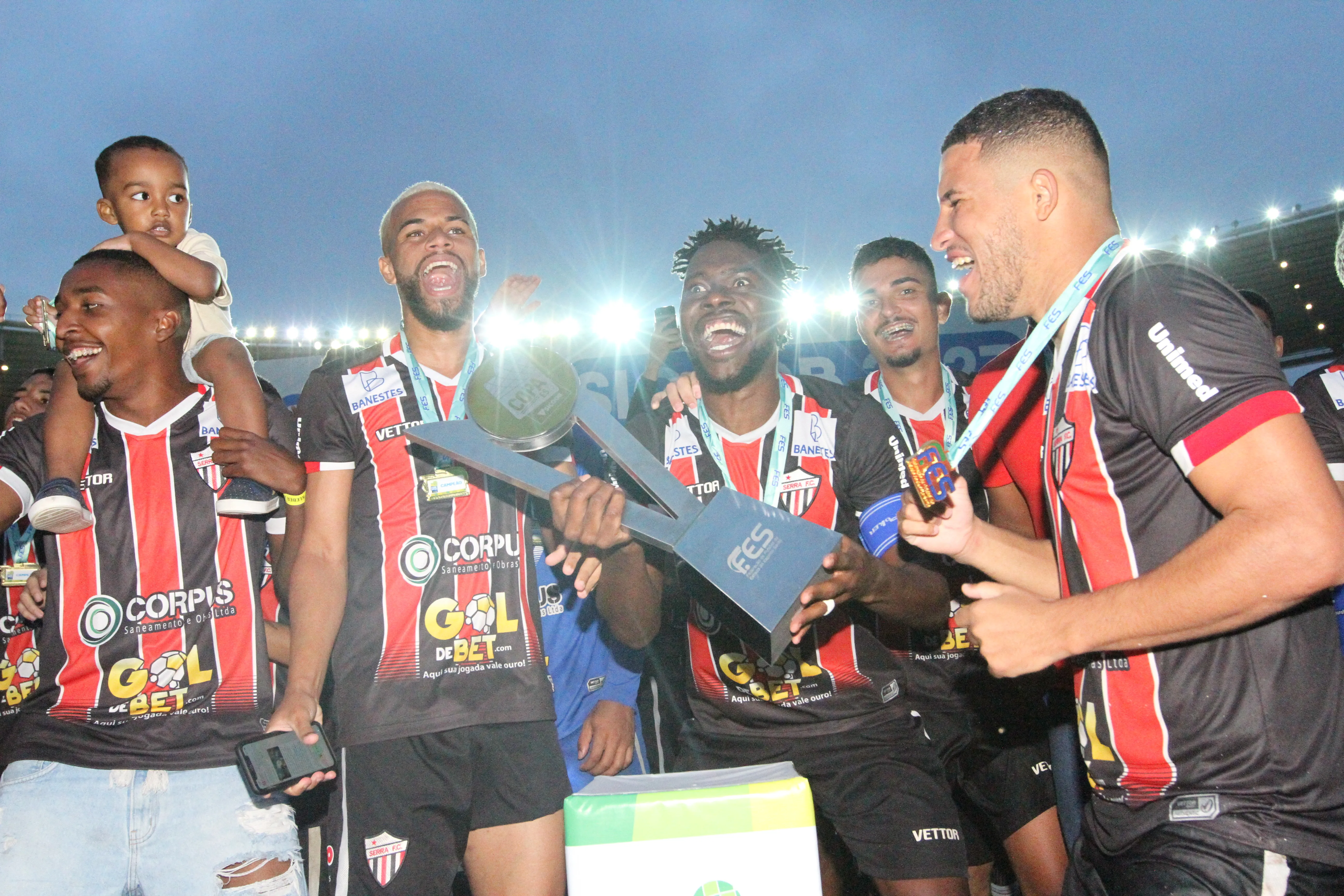 Imagem ilustrativa da imagem Serra conquista título inédito da Copa Espírito Santo