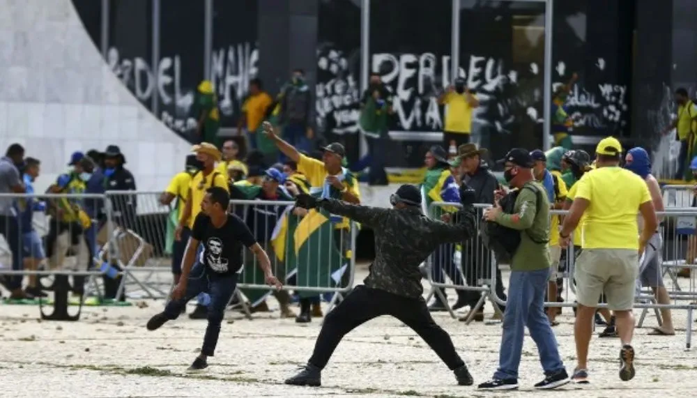 Imagem ilustrativa da imagem Supremo começa a julgar nesta semana réus por atos de vandalismo de 8 de janeiro