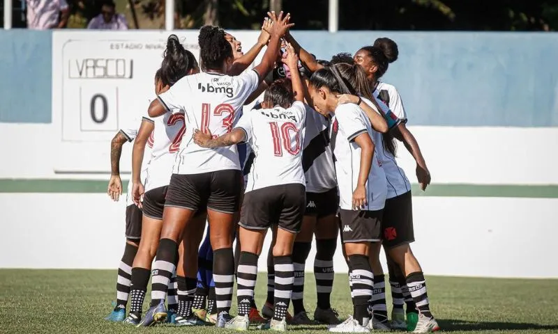 Imagem ilustrativa da imagem Vasco vai investir R$ 6 mi e tenta retomar protagonismo no futebol feminino