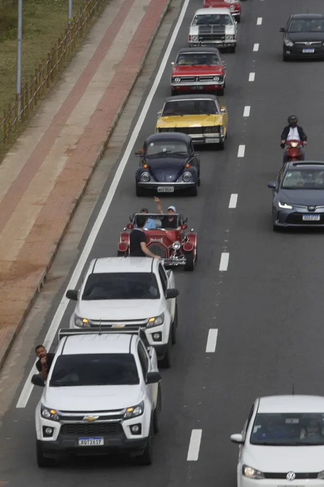 Imagem ilustrativa da imagem Viaduto na Serra vai reduzir tempo de viagem pela metade, diz governador