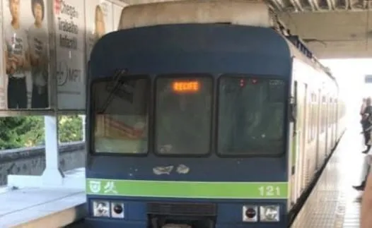 Imagem ilustrativa da imagem Foi andar nos trilhos e morreu atropelado por metrô
