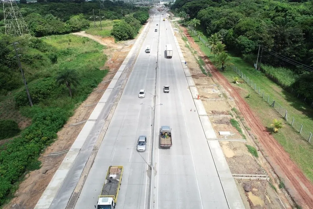 Imagem ilustrativa da imagem Finalmente triplicação de trecho da BR-232 entra na última fase