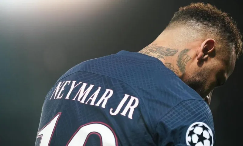 Imagem ilustrativa da imagem Al-Hilal mira Neymar; veja outros jogadores que migraram para o futebol saudita