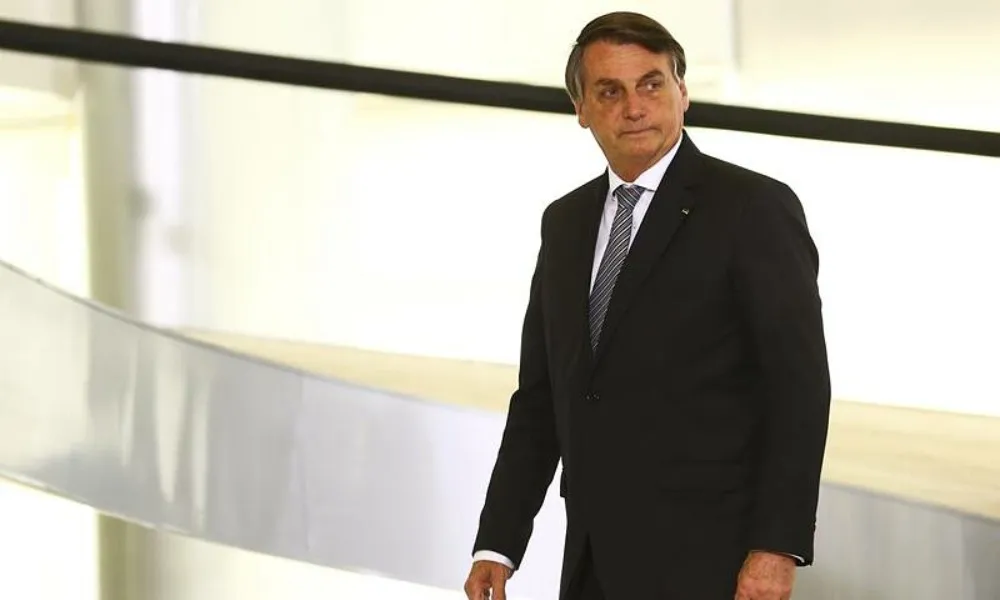 Imagem ilustrativa da imagem Alvo de ação no TSE, Bolsonaro diz que pode ser candidato a vereador