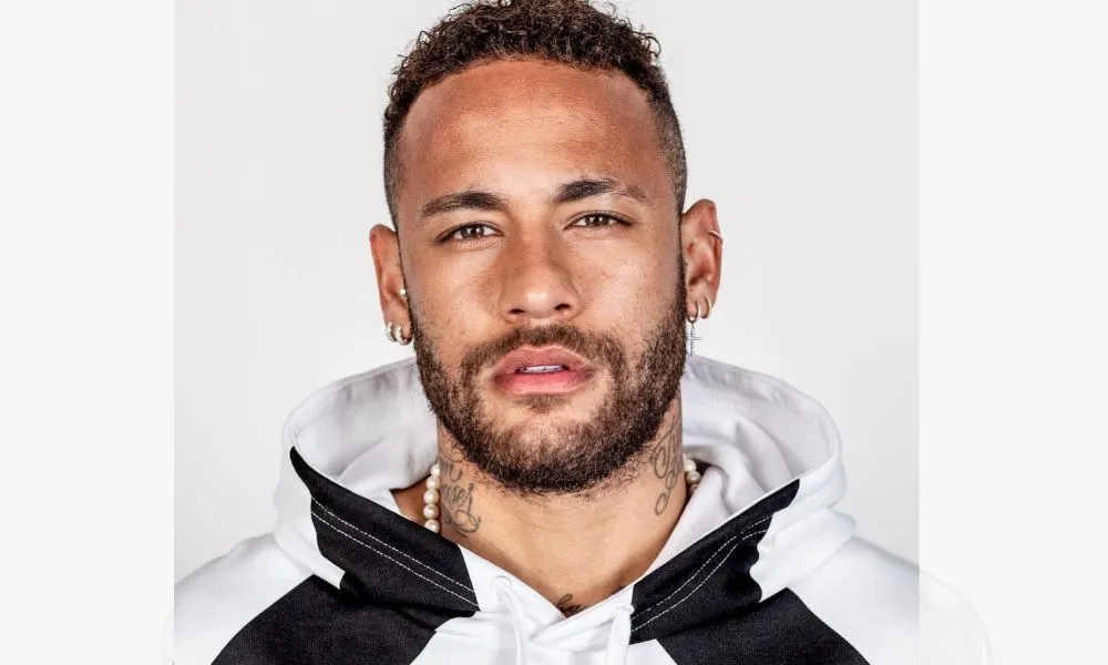 Imagem ilustrativa da imagem Após suposta traição, Neymar se pronuncia nas redes sociais