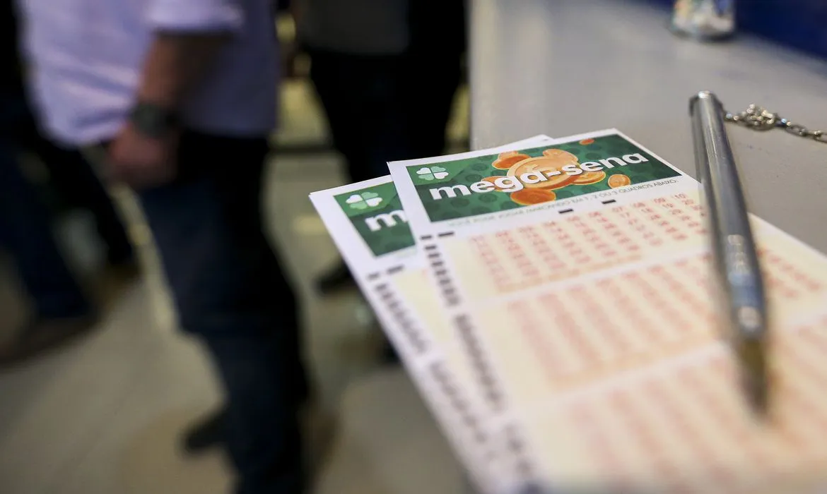 Imagem ilustrativa da imagem Apostas do ES ganham mais de R$ 83 mil na Mega-Sena
