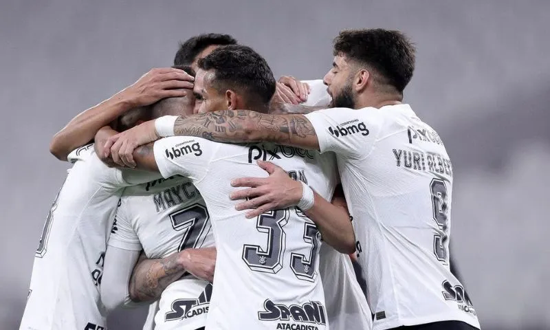 Imagem ilustrativa da imagem Astro de K-pop jogou na base do Corinthians e ganhou nome brasileiro
