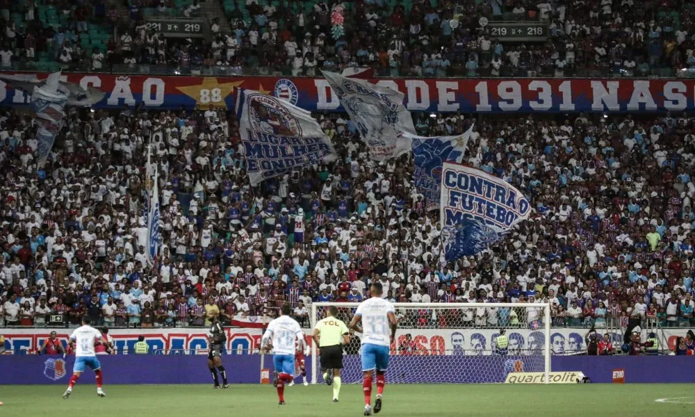 Imagem ilustrativa da imagem Bahia sofre no fim, mas bate Santos nos pênaltis e avança na Copa do Brasil