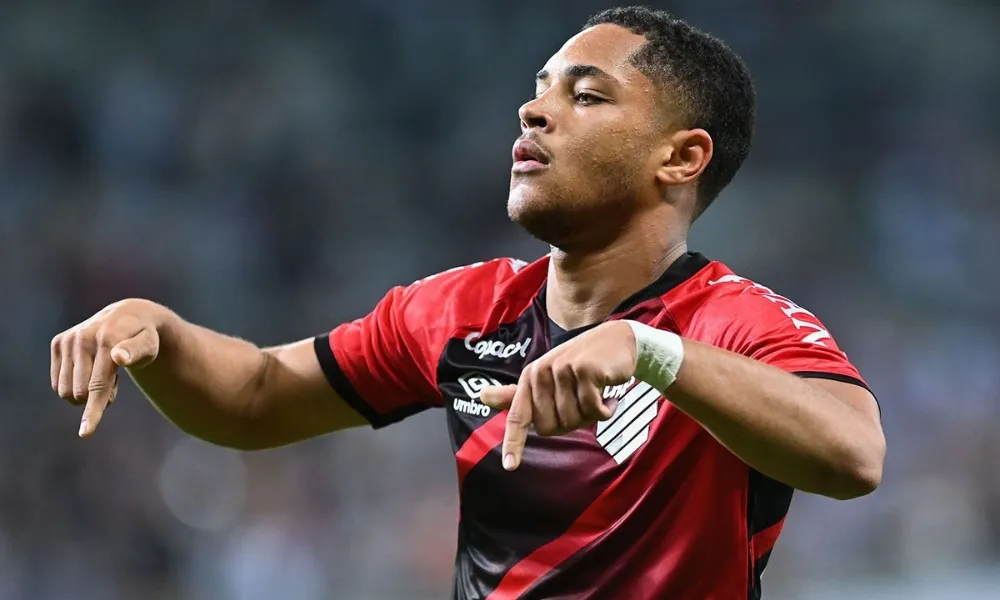 Imagem ilustrativa da imagem Barcelona acerta contratação de Vitor Roque por R$ 209,7 milhões, diz jornal