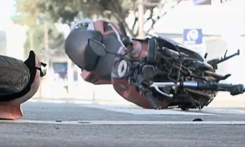 Imagem ilustrativa da imagem Casal fica ferido em acidente de moto em Vila Velha