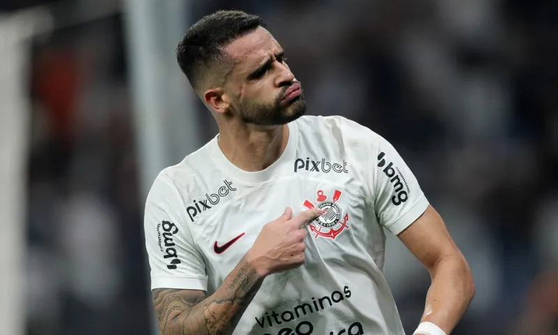 Imagem ilustrativa da imagem Corinthians vence São Paulo e larga na frente na semifinal da Copa do Brasil