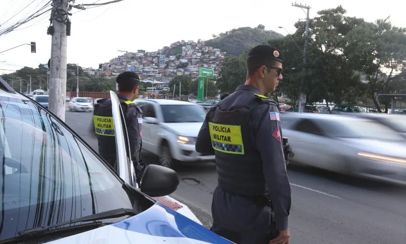 Imagem ilustrativa da imagem Coronel Ramalho: “Entre criminoso e policial, que morra o criminoso”