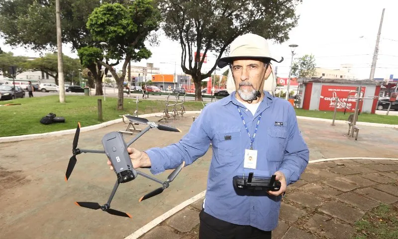 Imagem ilustrativa da imagem Drone especial entra no combate à dengue em Vitória