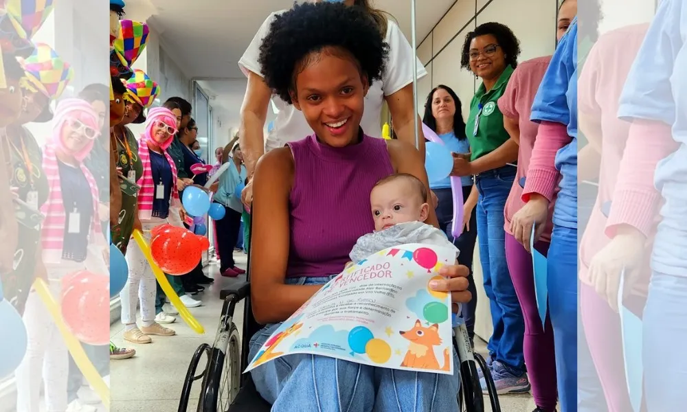 Imagem ilustrativa da imagem Emoção em alta de bebê após 5 meses de luta pela vida em hospital em Vila Velha