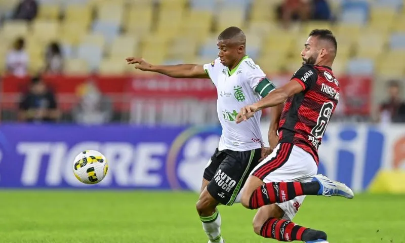 Imagem ilustrativa da imagem Flamengo recebe América-MG tentando se aproximar da liderança