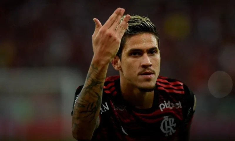 Imagem ilustrativa da imagem Flamengo vai fazer jogo duro com Zenit e não quer vender Pedro