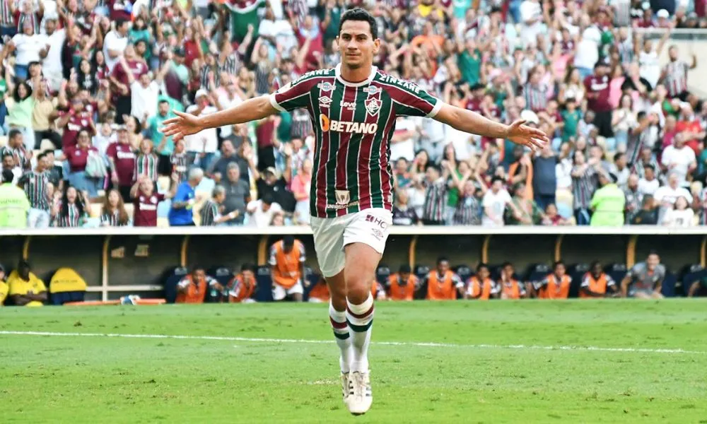 Imagem ilustrativa da imagem Fluminense derrota Bragantino e encerra sequência negativa