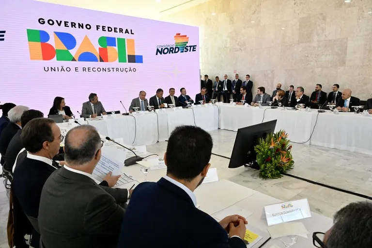 Imagem ilustrativa da imagem Governo Federal e Consórcio Nordeste discutem desenvolvimento da região