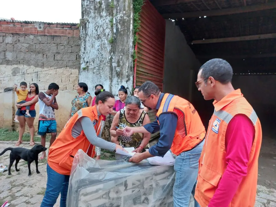 Imagem ilustrativa da imagem Governo leva ajuda humanitária às regiões atingidas pelas chuvas