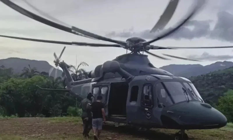 Imagem ilustrativa da imagem Helicóptero de resgate com três a bordo cai em região montanhosa no Panamá