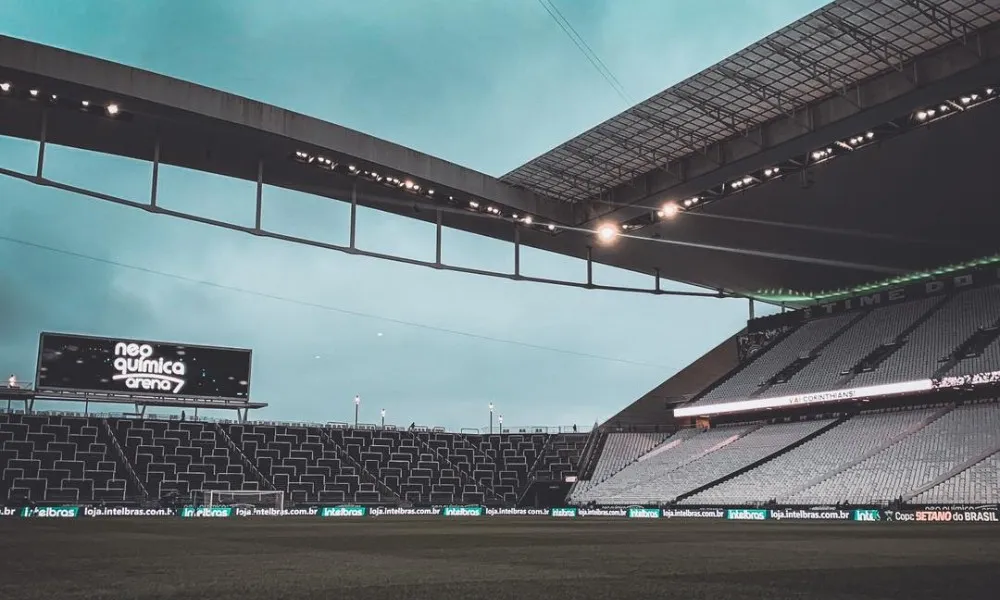 Imagem ilustrativa da imagem Homem é preso suspeito de estuprar jovem em banheiro no estádio do Corinthians