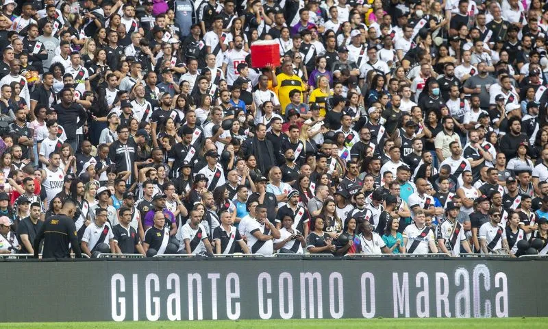 Imagem ilustrativa da imagem Justiça aceita recurso e Vasco jogará no Maracanã pelo Brasileiro