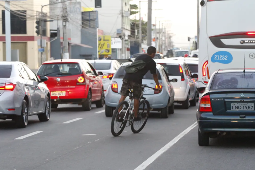 Imagem ilustrativa da imagem Mais de 18 mil ciclistas ficaram feridos no trânsito neste ano