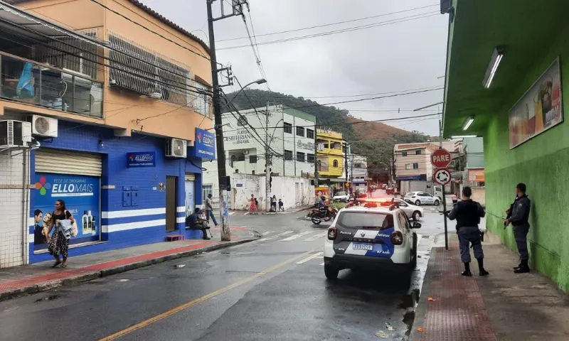 Imagem ilustrativa da imagem Moradores do Morro do Macaco ficam sem ônibus na região após confronto