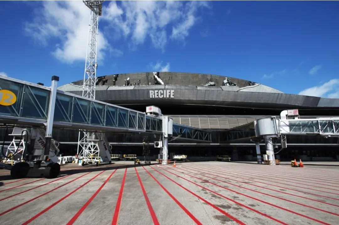 Imagem ilustrativa da imagem Mulheres denunciam estupros ao procurarem emprego no aeroporto do Recife