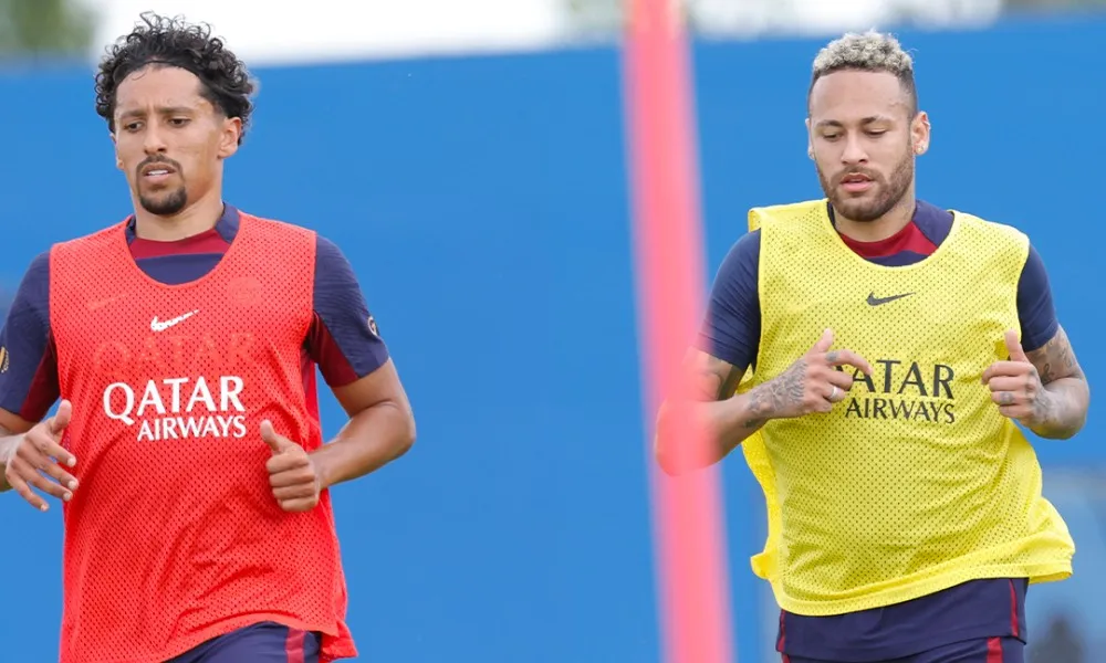 Imagem ilustrativa da imagem Neymar é liberado pelos médicos e volta a treinar com os companheiros do PSG