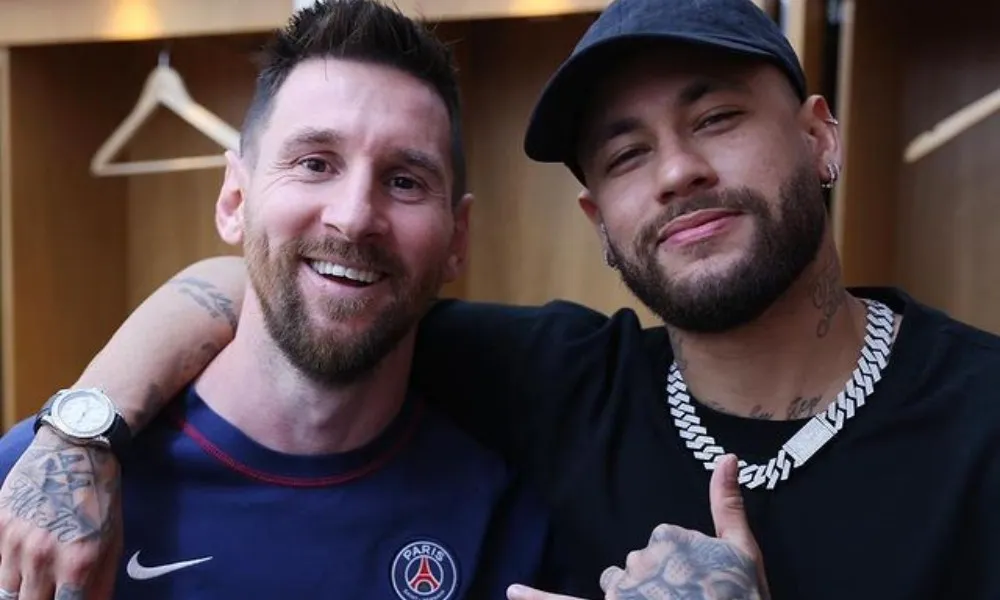 Imagem ilustrativa da imagem Neymar se despede de Messi no PSG: 'Não saiu como pensávamos'