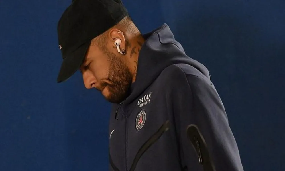 Imagem ilustrativa da imagem Neymar volta a ser multado em nova vistoria na mansão de Mangaratiba