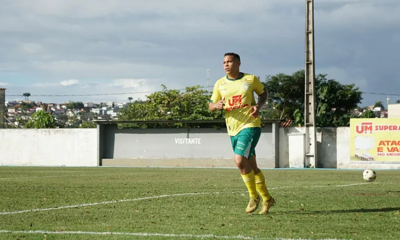 Imagem ilustrativa da imagem Nova Venécia goleia e coloca o pé na semifinal da Copa Espírito Santo