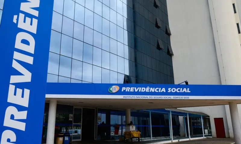 Imagem ilustrativa da imagem STF determina suspensão nacional de processos sobre revisão da vida toda do INSS