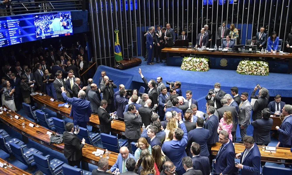 Imagem ilustrativa da imagem Senadores querem desacelerar Reforma Tributária