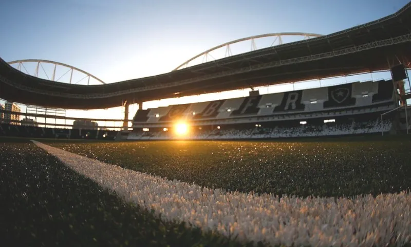 Imagem ilustrativa da imagem Vasco informa que vai mandar clássico com o Fluminense no Nilton Santos