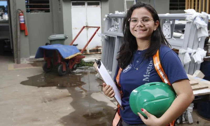 Imagem ilustrativa da imagem Veja quais são os 15 cursos técnicos mais procurados pelos jovens