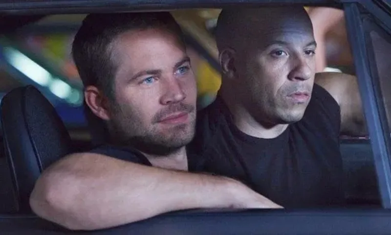 Imagem ilustrativa da imagem Vin Diesel lamenta morte de Paul Walker no dia em que ator faria aniversário