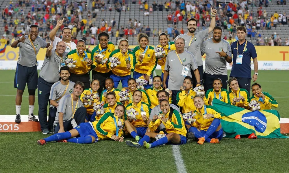 Imagem ilustrativa da imagem Bia Zaneratto sobre Copa do Mundo Feminina: "o Brasil chega para ser campeão"