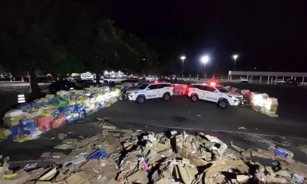 Imagem ilustrativa da imagem Polícia apreende 12,1 toneladas de maconha no interior de SP