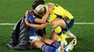 Imagem ilustrativa da imagem Suécia derrota Japão para manter vivo o sonho de título na Copa