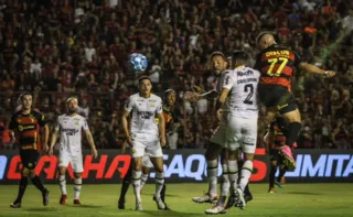 Imagem ilustrativa da imagem Sport cede empate para o Criciúma no finalzinho e jejum de vitória permanece