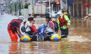 Imagem ilustrativa da imagem Tempestade mais intensa da década deixa ao menos 20 mortos na China