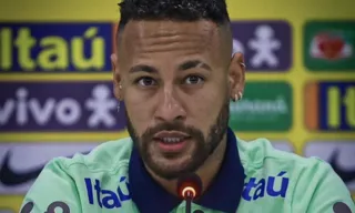 Imagem ilustrativa da imagem VÍDEO: Neymar exalta liga da Arábia Saudita e alfineta nível do Campeonato Francês