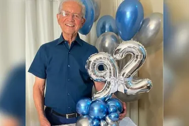 Imagem ilustrativa da imagem Advogado recebe registro da OAB aos 92 anos e diz que "nunca é tarde"