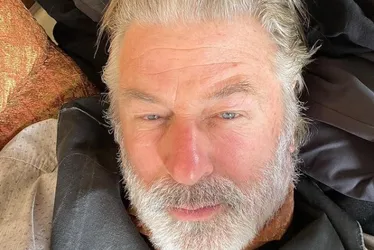 Imagem ilustrativa da imagem Alec Baldwin pode ser acusado de novo por morte em set de filmagem