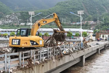 Imagem ilustrativa da imagem Ao menos 21 morrem em deslizamento de terra na China após onda de tufões