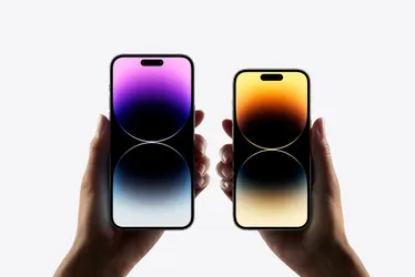 Imagem ilustrativa da imagem Apple planeja aumentar preços de iPhone 15 Pro e Pro Max, diz agência
