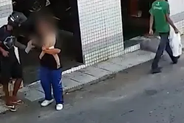 Imagem ilustrativa da imagem Assaltante ameaça estudante em Cariacica: "Me entrega o celular ou mato o bebê”